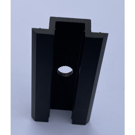 Middle Clamp with Grounding Line 70 mm, Black